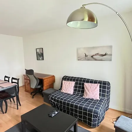 Deux Pieces Ris Orangis * Ris-Orangis