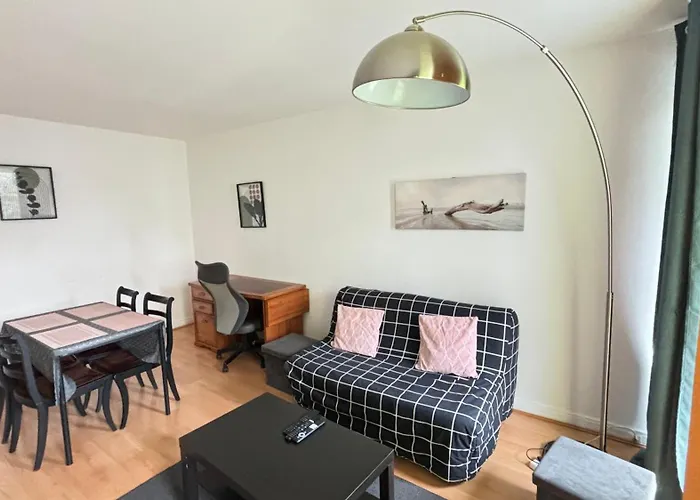 Deux Pieces Ris Orangis * Ris-Orangis